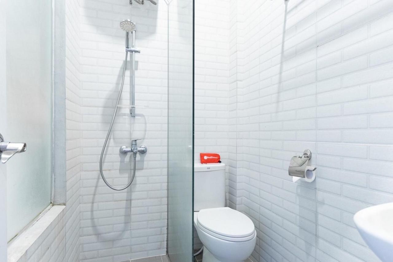 Reddoorz Premium Near Centre Point Mall Medan Zewnętrze zdjęcie